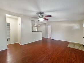 700 Co Rd 201 in Liberty Hill, TX - Building Photo - Building Photo