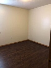 645 Eastmont in Lebanon, MO - Building Photo - Building Photo