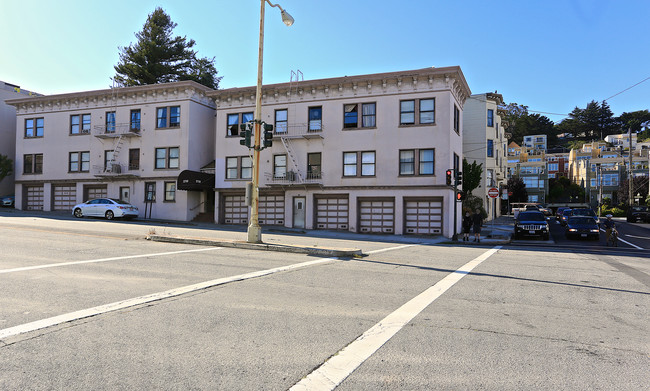 2710 Market St in San Francisco, CA - Building Photo - Building Photo