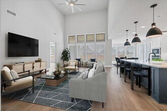 1400 Mulberry Oak Ln in Georgetown, TX - Building Photo - Building Photo