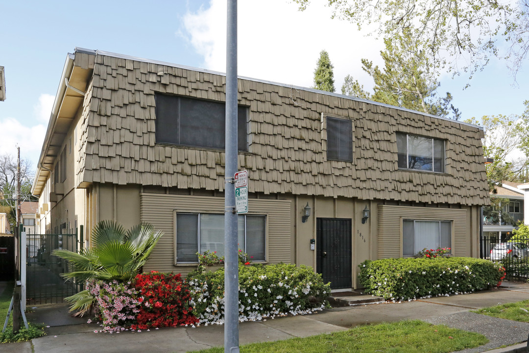 1816 F St in Sacramento, CA - Building Photo