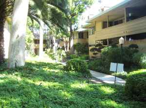 Glendale Garden Homes in Glendale, CA - Foto de edificio - Building Photo