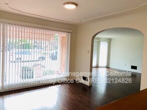 444 Tyrella Ave in Mountain View, CA - Building Photo - Building Photo