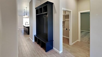 1826 Taines Turn in Norman, OK - Building Photo - Building Photo