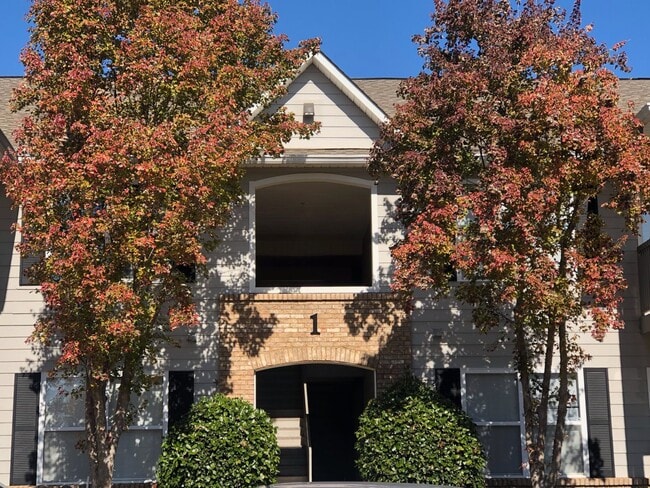 property at 1385 S Donahue Dr