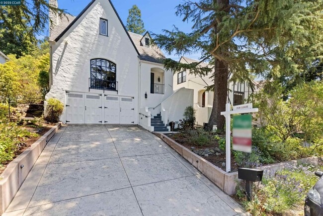 property at 1048 Leo Way