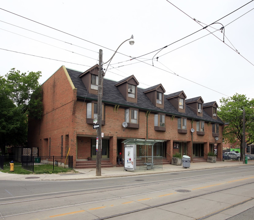 Trefann Court in Toronto, ON - Building Photo