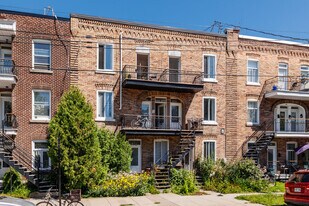 555 Fortune Rue in Montréal, QC - Building Photo
