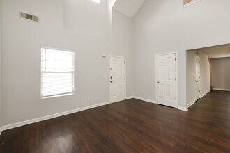 1580 New Orleans Way in Mcdonough, GA - Building Photo - Building Photo