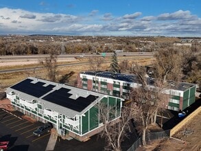 Southgate Commons in Colorado Springs, CO - Foto de edificio - Building Photo