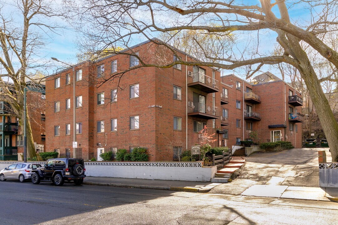 171 South St, Unit 11B in Boston, MA - Foto de edificio