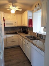 2248 Greenwich Dr in Sun City Center, FL - Building Photo - Building Photo