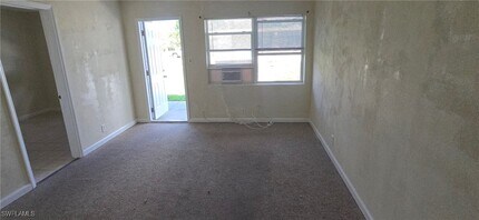 3049 2nd St in Ft. Myers, FL - Building Photo - Building Photo