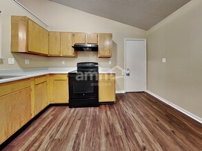 2265 Lakecrest Dr in Columbus, IN - Building Photo - Building Photo