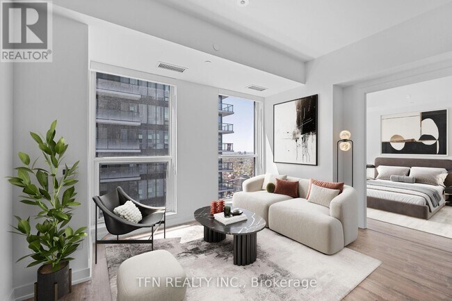property at 327-4327 King St W