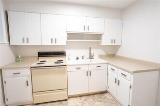 504 Beacon Rd in Portsmouth, VA - Building Photo - Building Photo