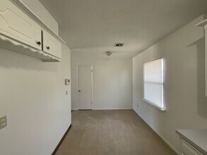 3220 Neighbors Ln in Del City, OK - Building Photo - Building Photo