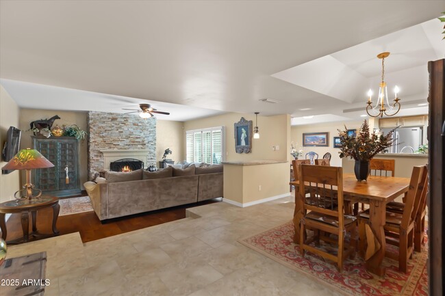 8082 E Vía Del Vencino in Scottsdale, AZ - Building Photo - Building Photo