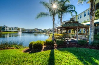 Aston Gardens At Tampa Bay Senior Living in Tampa, FL - Building Photo - Building Photo