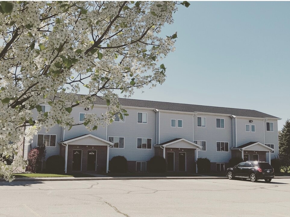 Tallgrass Apartments in Mt. Pleasant, MI - Building Photo