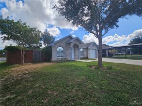 2922 Stonecrest St in Edinburg, TX - Building Photo - Building Photo