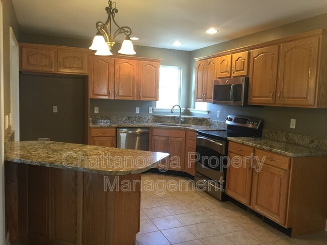 129 Mallard Hill in Ringgold, GA - Building Photo - Building Photo