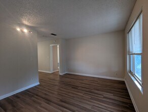 6522 Bartholf Ave in Jacksonville, FL - Building Photo - Building Photo