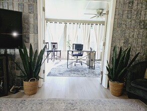 18715 Hamilton St in Lutz, FL - Building Photo - Building Photo