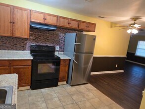 2929 Level Ridge Rd SE in Atlanta, GA - Building Photo - Building Photo