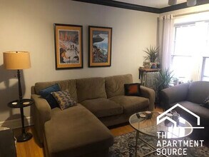 1333 W Carmen Ave, Unit 3A in Chicago, IL - Foto de edificio - Building Photo