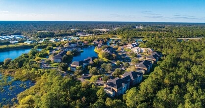 Lakes at North Port Apartments in North Port, FL - Building Photo - Building Photo