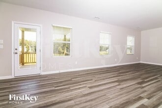 210 Soy Bean Ln in Four Oaks, NC - Building Photo - Building Photo