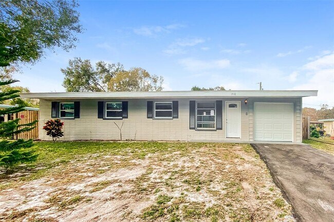 property at 1518 Chandler Ave