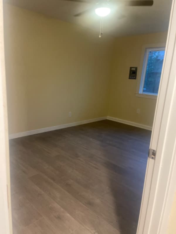 property at 1000 Annetta Ave