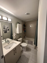 33 Heney St in Ottawa, ON - Building Photo - Building Photo
