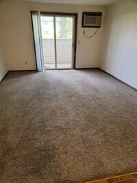 1652 8th St N photo'