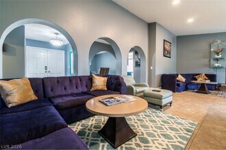 1812 Niblick Cir in Las Vegas, NV - Building Photo - Building Photo