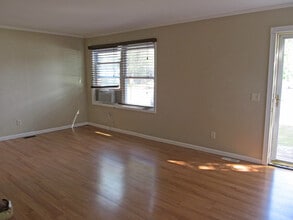 4732 Westfield Ave in Portage, MI - Building Photo - Building Photo