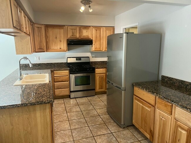 4449 Walden Ln NE in Albuquerque, NM - Building Photo - Building Photo