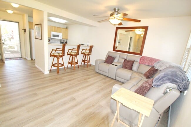 property at 13 Halili Ln