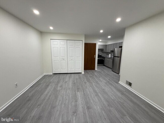 205 N 9th St in Philadelphia, PA - Building Photo - Building Photo