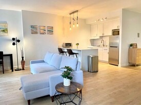 94 Washington St, Unit 9 in Norwalk, CT - Building Photo