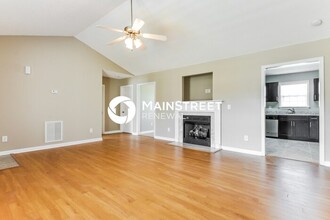 99 S Ledford Dr in Clayton, NC - Building Photo - Building Photo