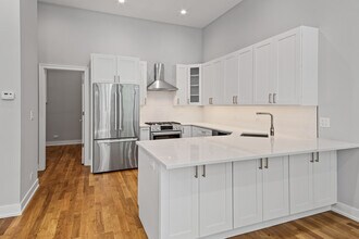 1349 N Noble St, Unit #  01 in Chicago, IL - Building Photo - Building Photo