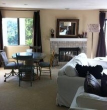 Barrington Apartments in Los Angeles, CA - Foto de edificio - Interior Photo