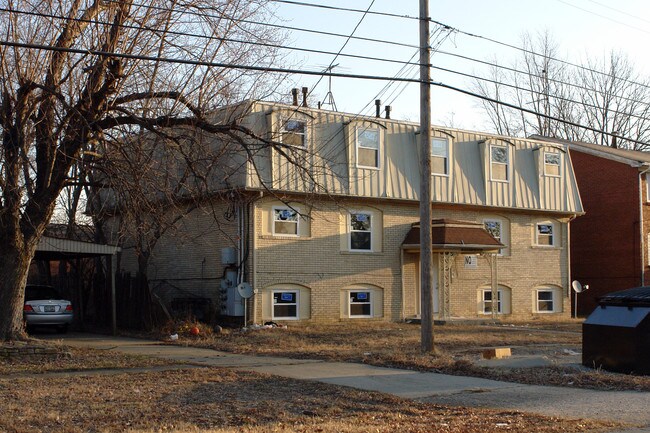 3423 Shanks Ln in Louisville, KY - Foto de edificio - Building Photo