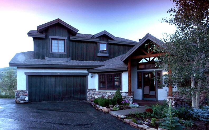 2170 Long Spur in Avon, CO - Foto de edificio