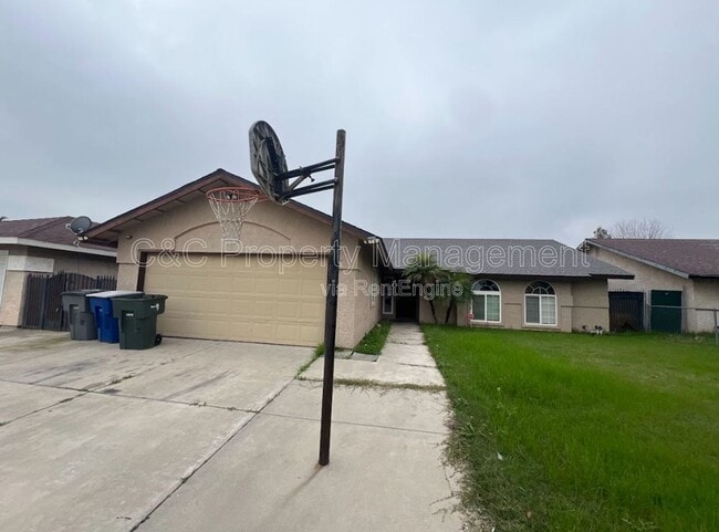 property at 3371 N Forestiere Ave