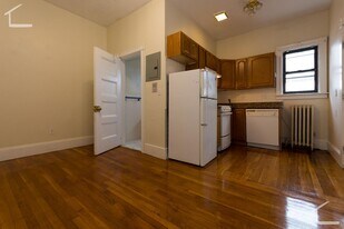 40 Bay State Rd in Boston, MA - Building Photo