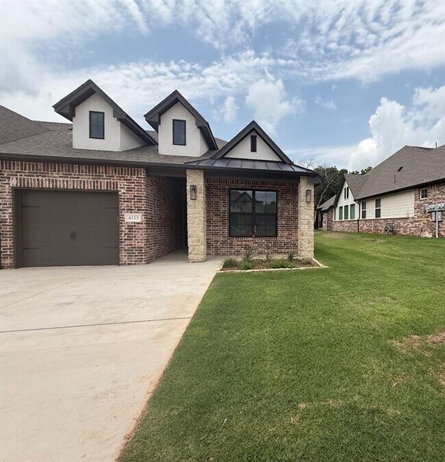 4113 Abbey Pk Dr in Edmond, OK - Building Photo - Building Photo